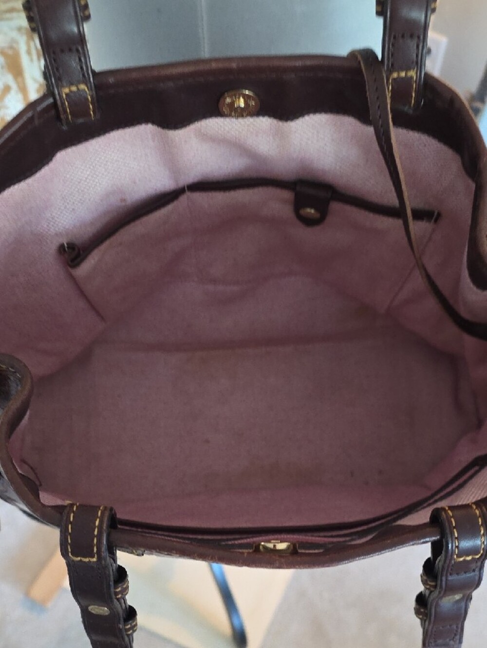 Dooney & Bourke Dark Brown Croc-Embossed Shoulder Tote - Picture 8 of 14